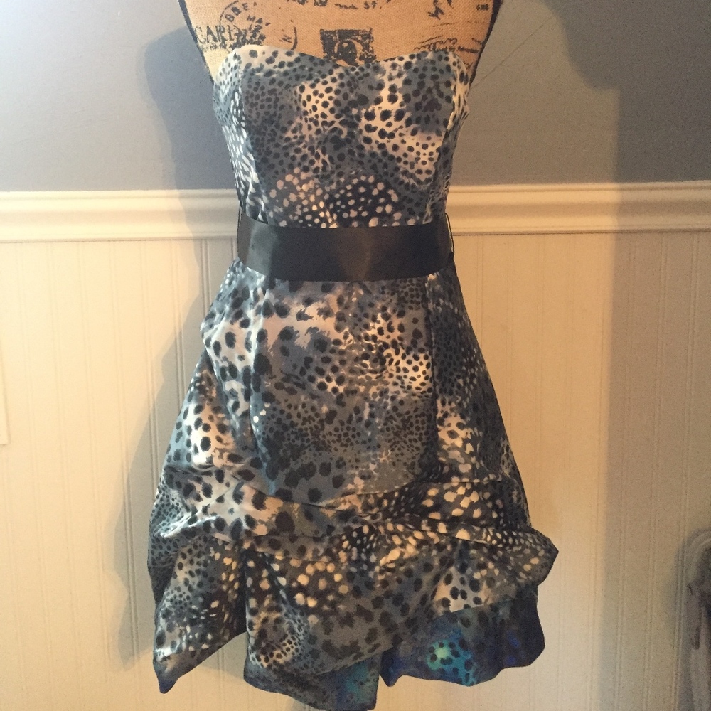 mini dress